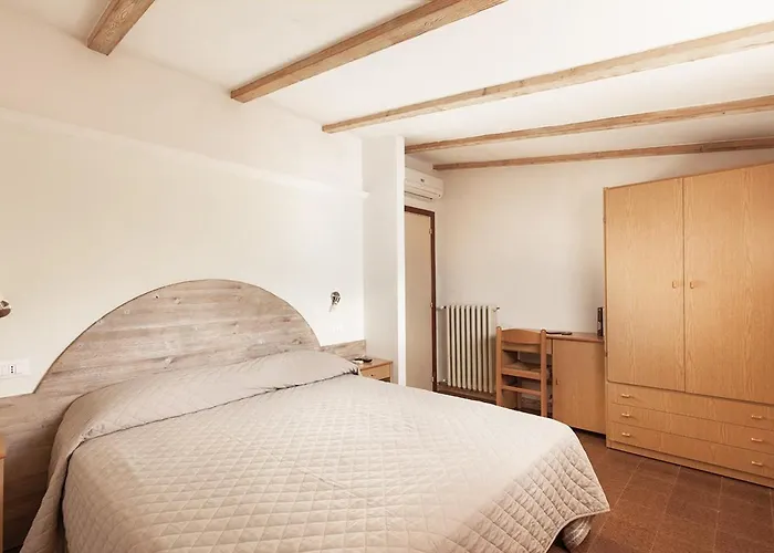 Pini Corniolo (Emilia-Romagna)